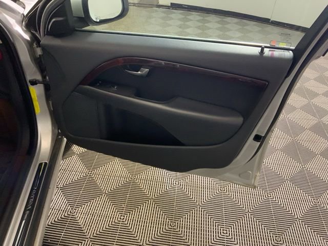 Used 2008 Volvo V70 image 34