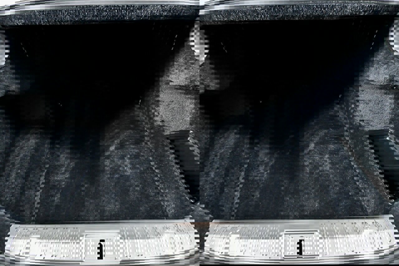 Used 2014 Rolls-Royce Wraith image 16