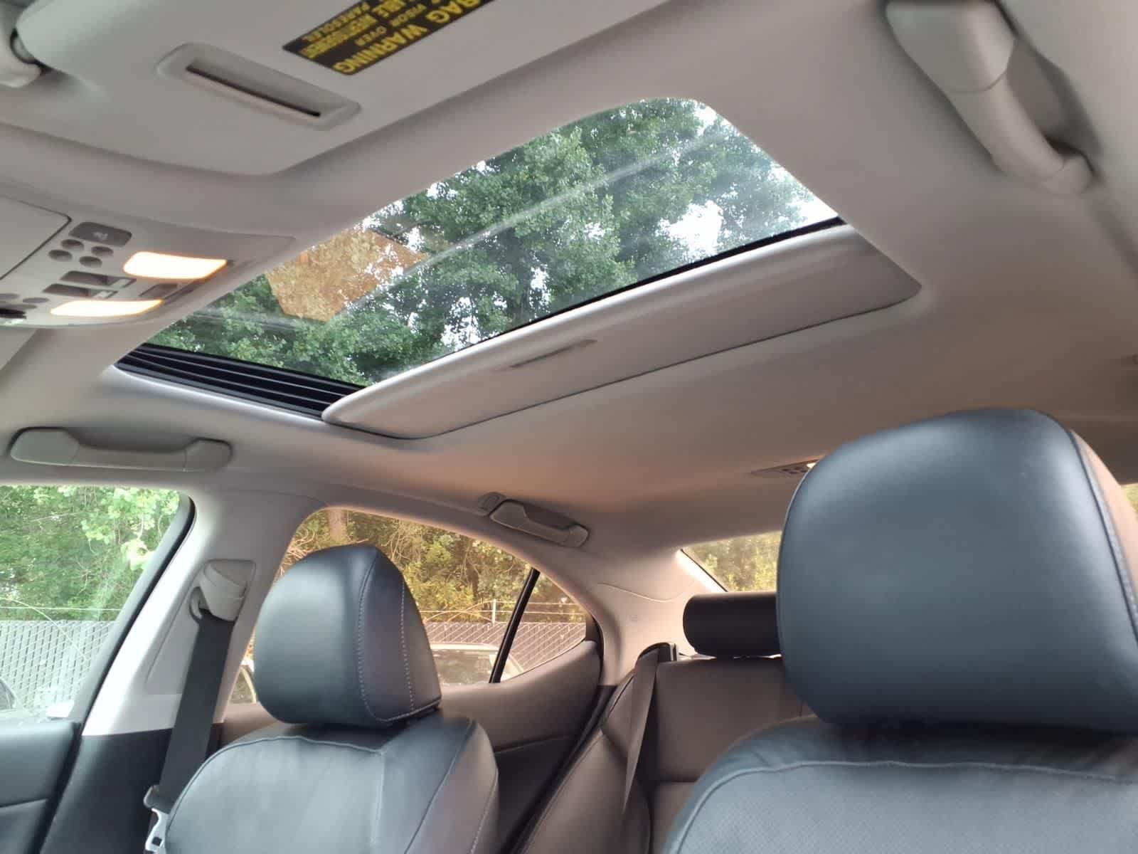 Used 2012 Lexus IS 250 w/ Premium Pkg Value Edition RWD image 16