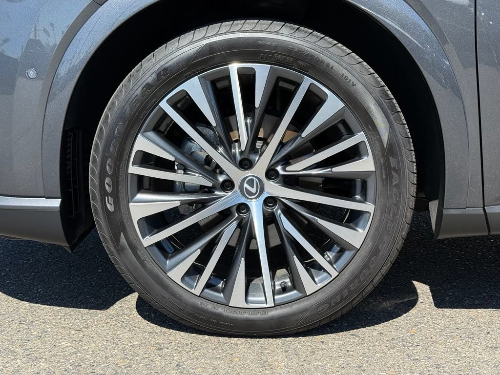 Used 2024 Lexus RX 350 w/ Convenience Package AWD/4WD image 15