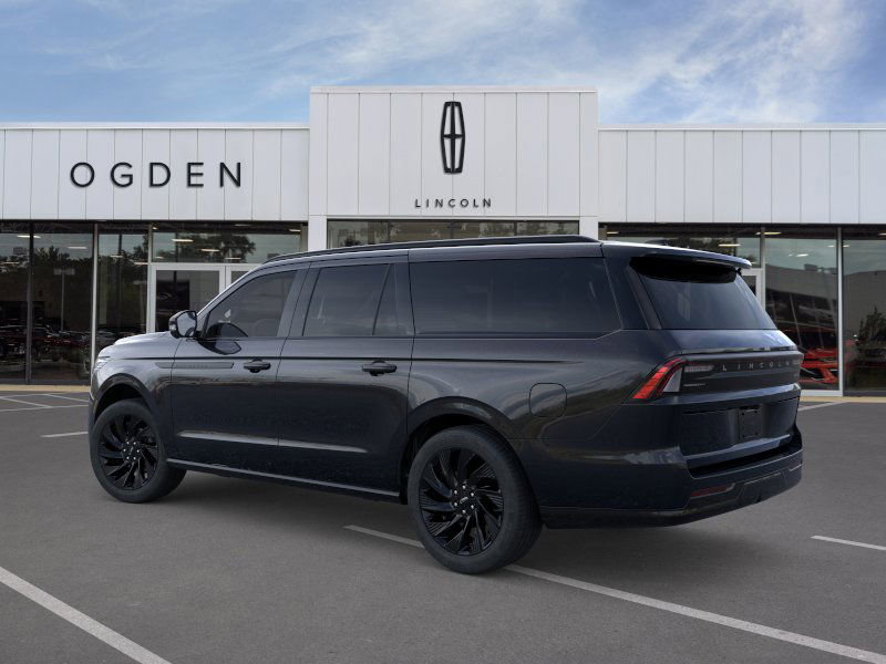 New 2025 Lincoln Navigator L Reserve image 4