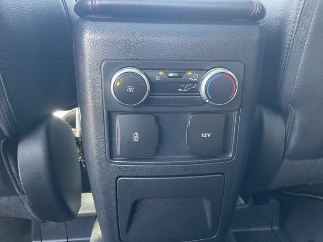 Used 2022 Ford Explorer ST-Line RWD image 22