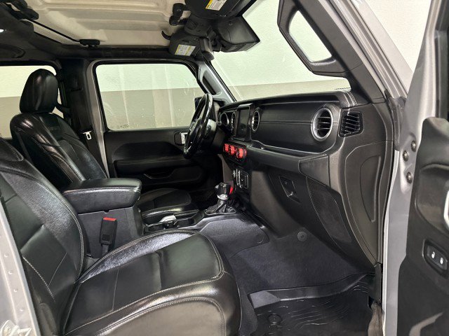 Used 2020 Jeep Gladiator Overland image 48