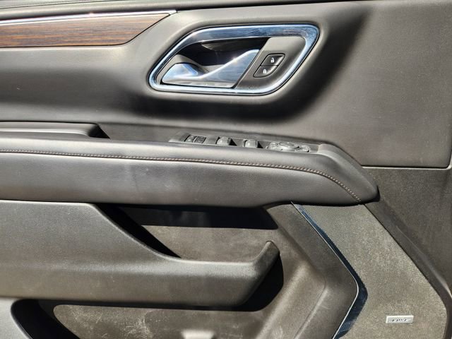 Used 2023 Chevrolet Suburban High Country AWD/4WD image 22