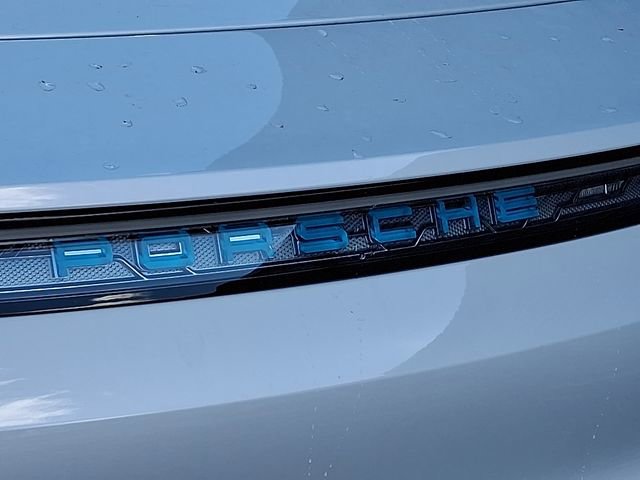 New 2026 Porsche Taycan 4S AWD/4WD image 23