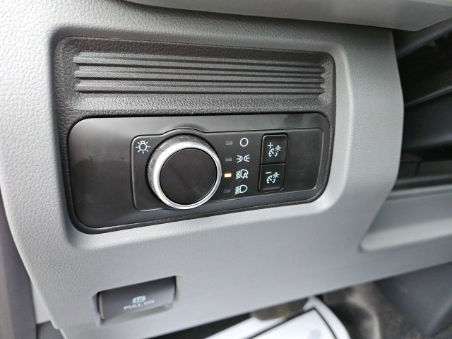 New 2025 Ford F550 4x4 Regular Cab Super Duty image 12