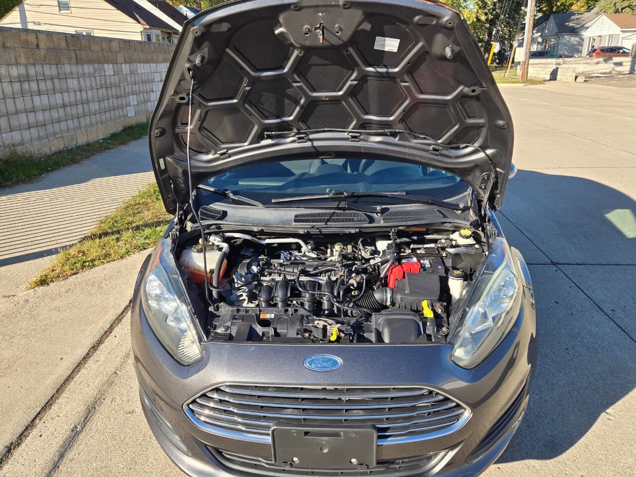 Used 2015 Ford Fiesta SE w/ Comfort Package image 33