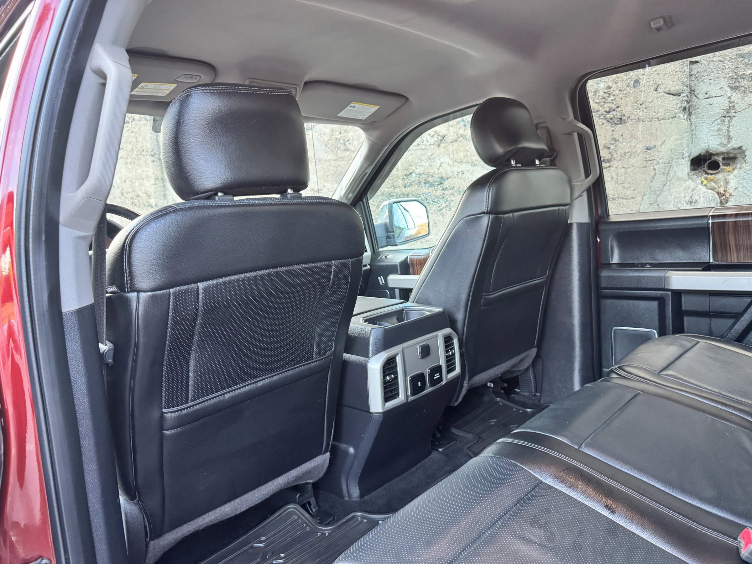 Used 2017 Ford F150 Lariat w/ Equipment Group 501A Mid image 19