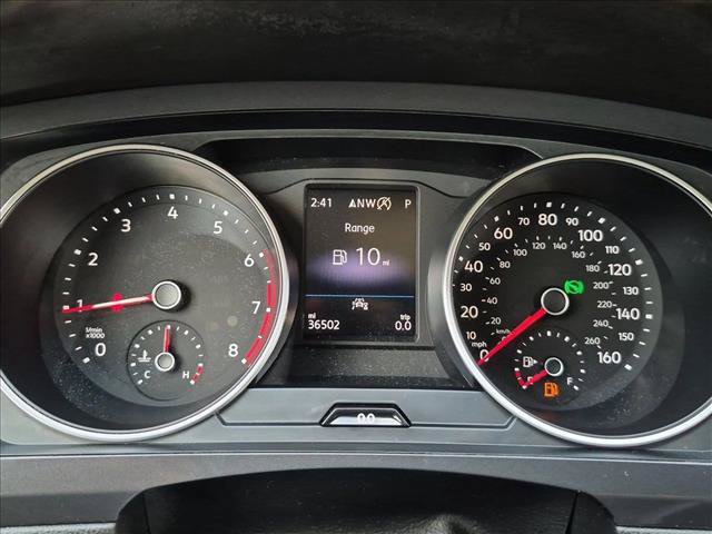 Used 2021 Volkswagen Tiguan SE w/ Panoramic Sunroof Package AWD/4WD image 11