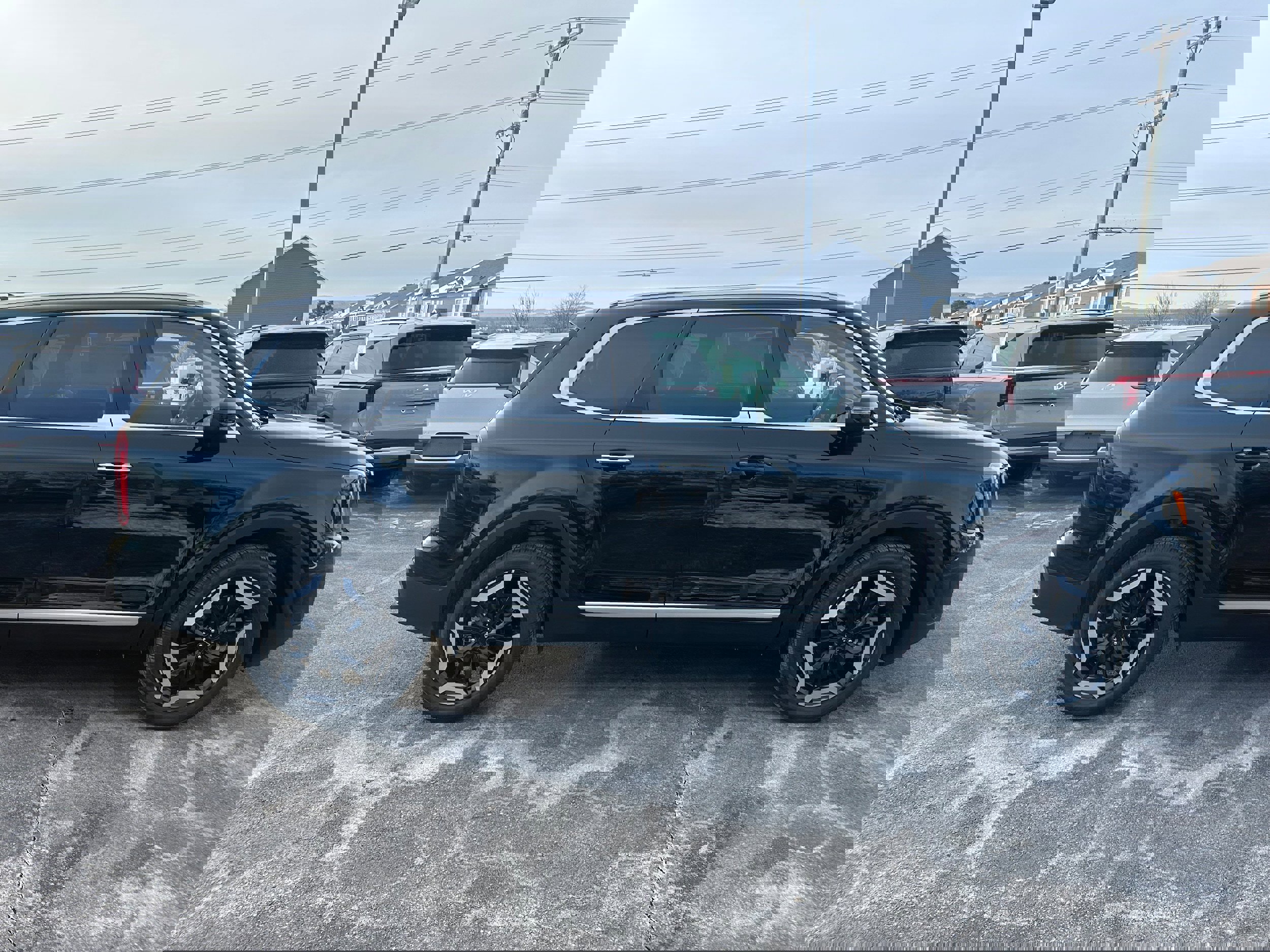New 2025 Kia Telluride S image 4