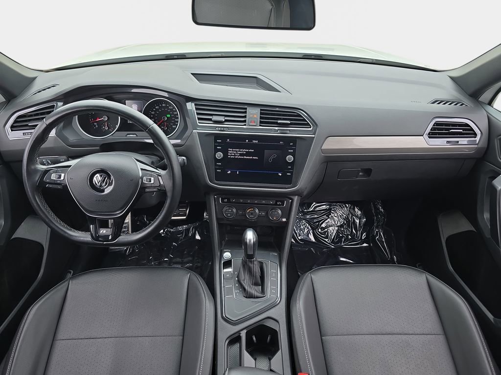 Used 2021 Volkswagen Tiguan SE R-Line FWD image 10