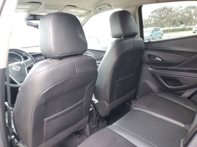 Used 2022 Buick Encore Preferred w/ Safety Package image 9