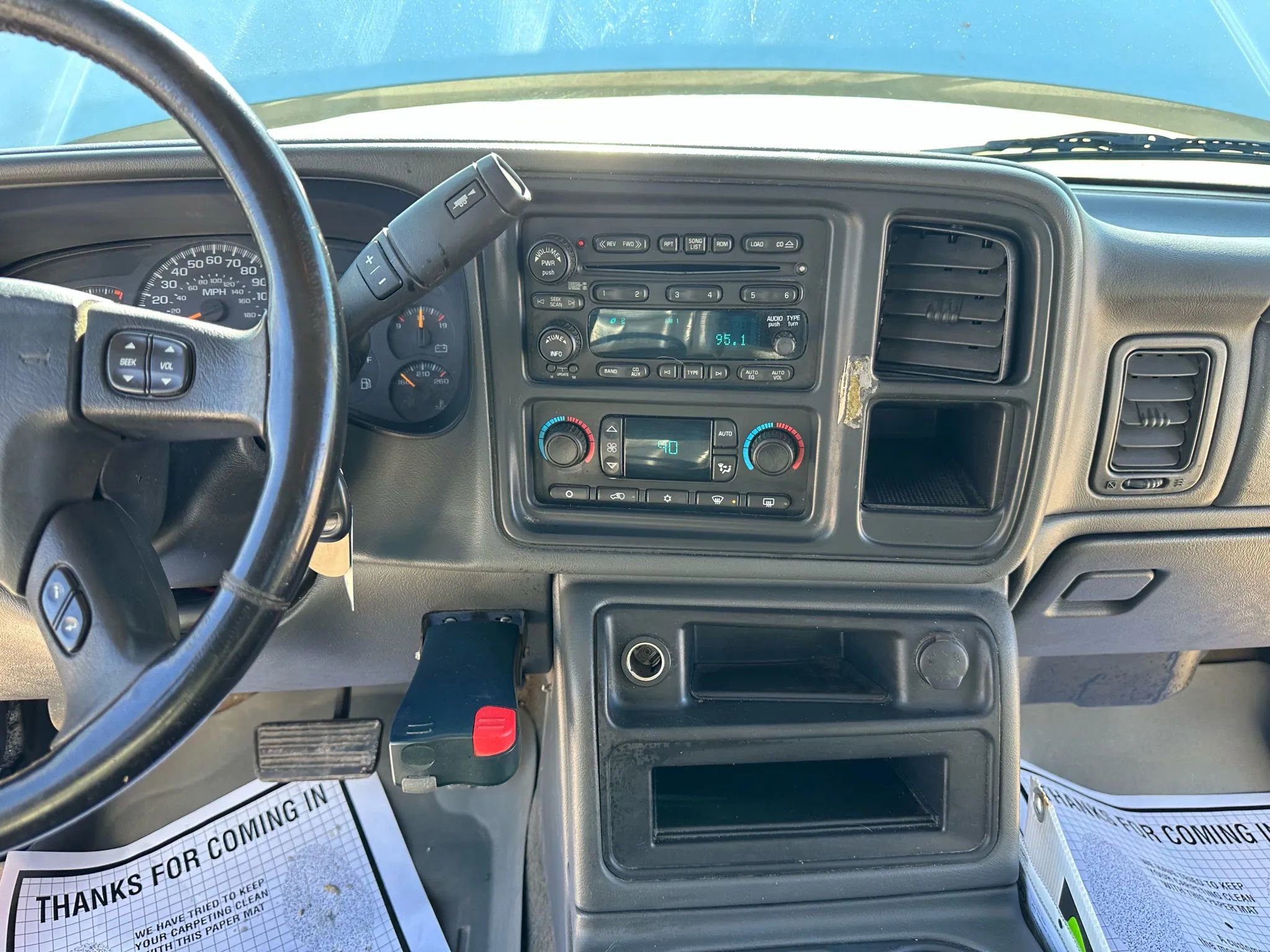 Used 2007 Chevrolet Silverado 2500 LT w/ Heavy-Duty Power Package image 18