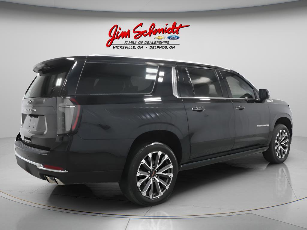 Used 2026 Chevrolet Suburban High Country AWD/4WD image 6