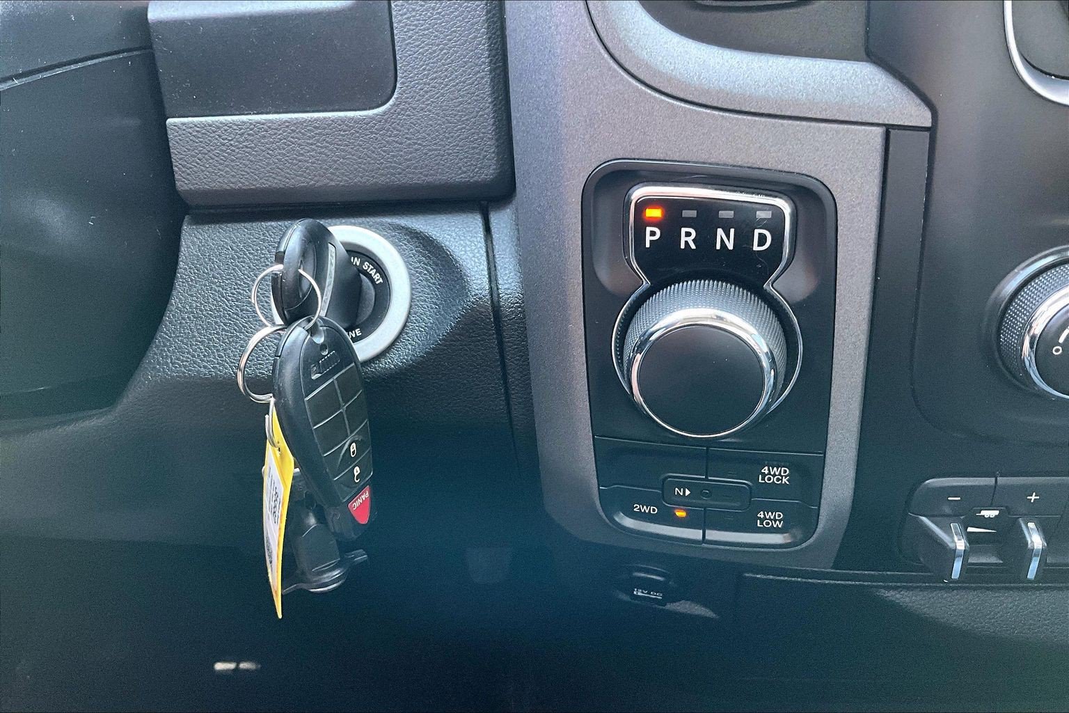 Used 2015 RAM 1500 Express AWD/4WD image 23