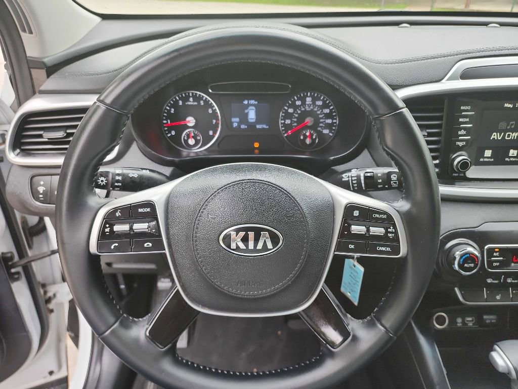 Used 2020 Kia Sorento LX w/ LX I4 Convenience Package FWD image 16