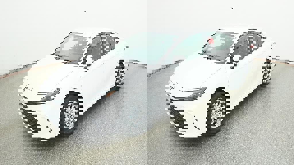 New 2025 Toyota Camry LE
