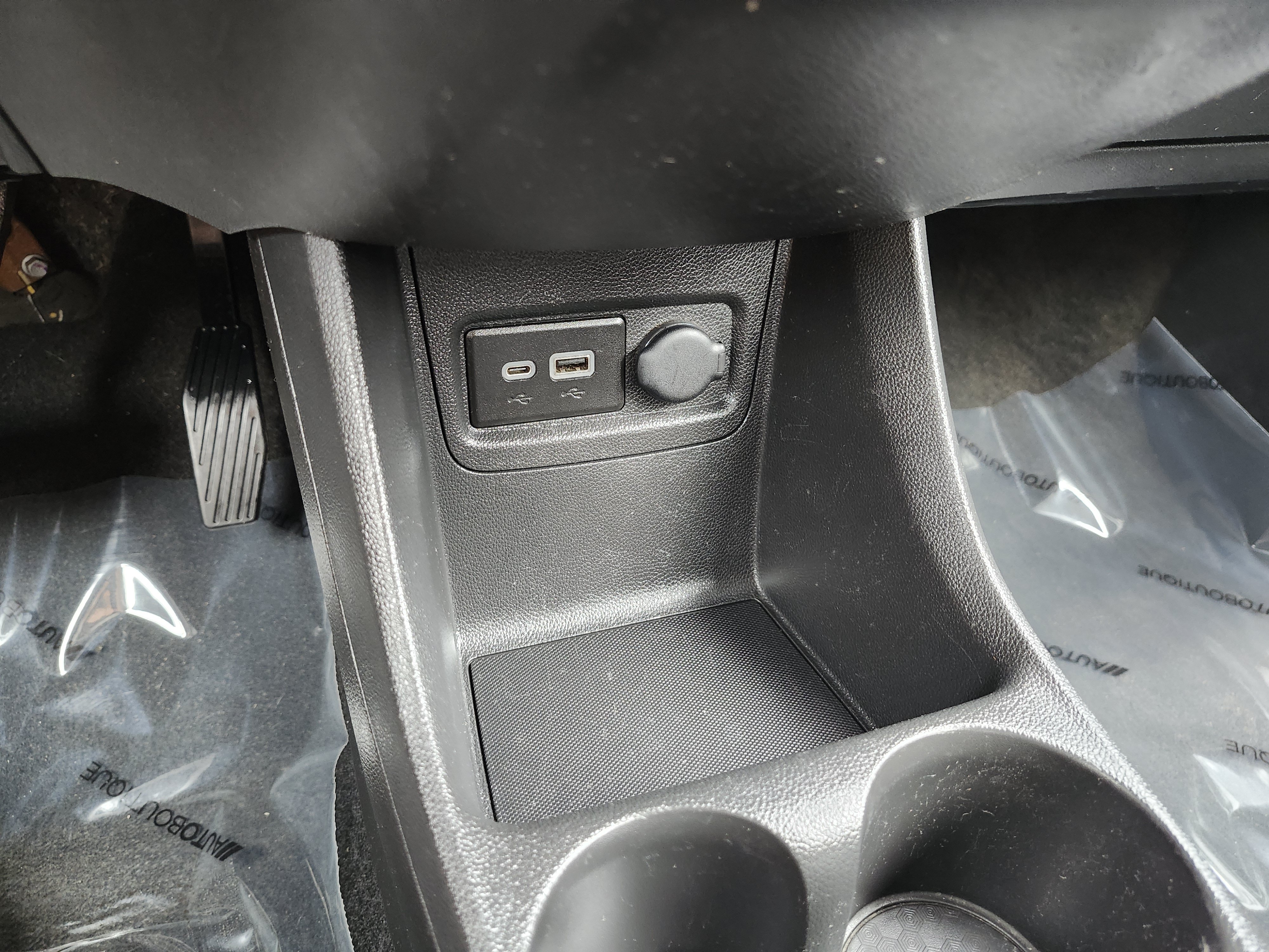 Used 2021 Chevrolet Spark LT FWD image 6
