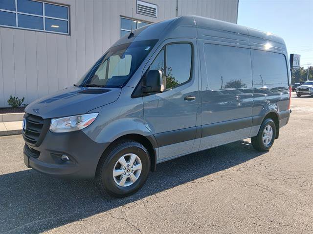 Used 2025 Mercedes-Benz Sprinter 2500 image 7