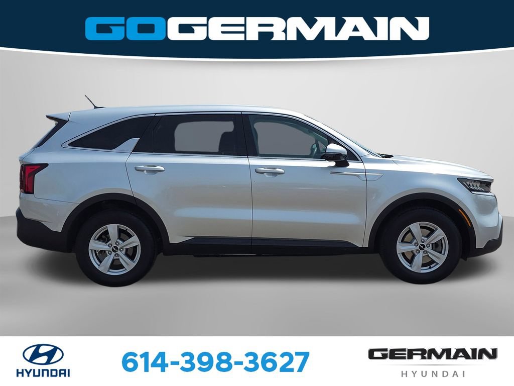Used 2022 Kia Sorento LX FWD image 7