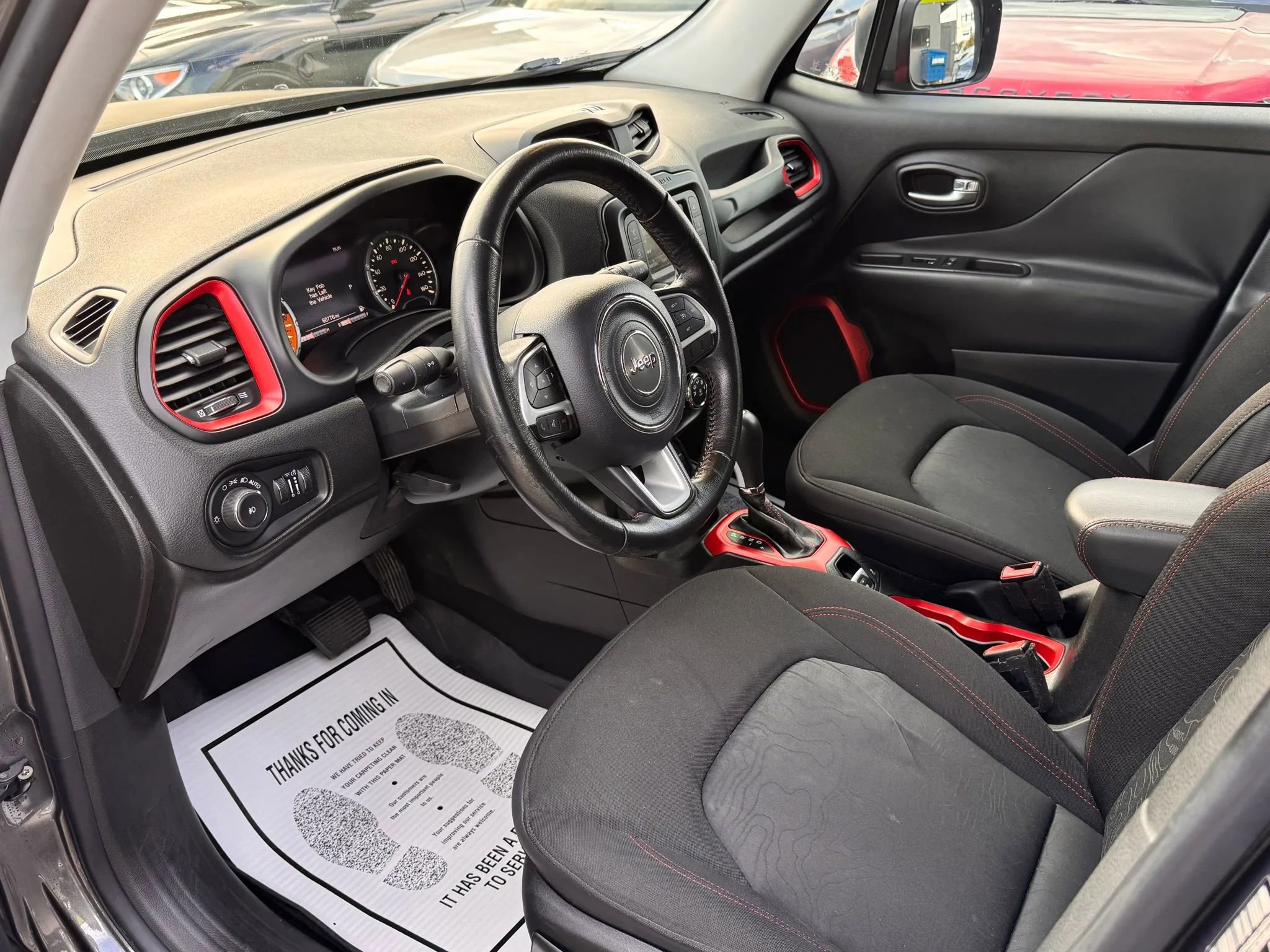 Used 2016 Jeep Renegade Trailhawk image 10