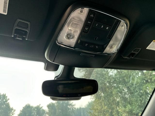Used 2021 Jeep Grand Cherokee Laredo X AWD/4WD image 36