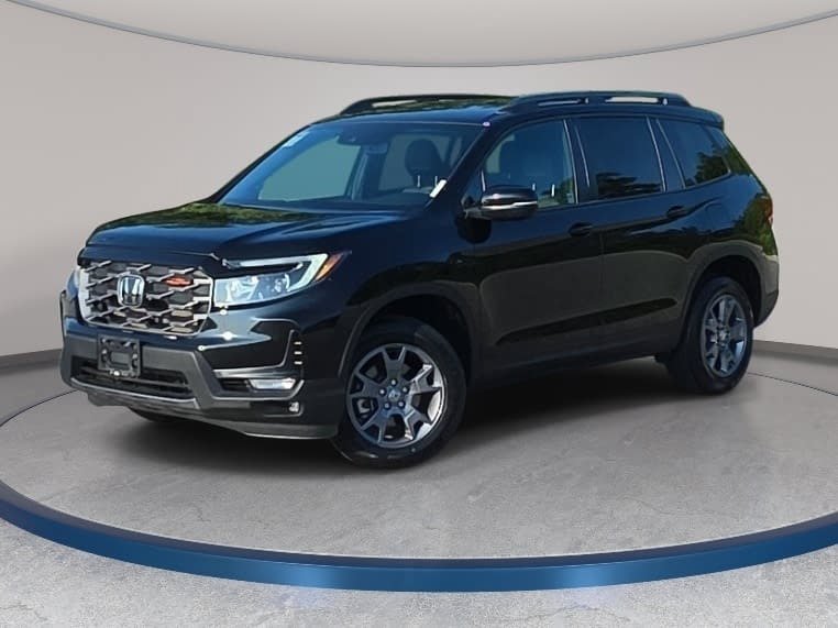 Used 2024 Honda Passport TrailSport image 1