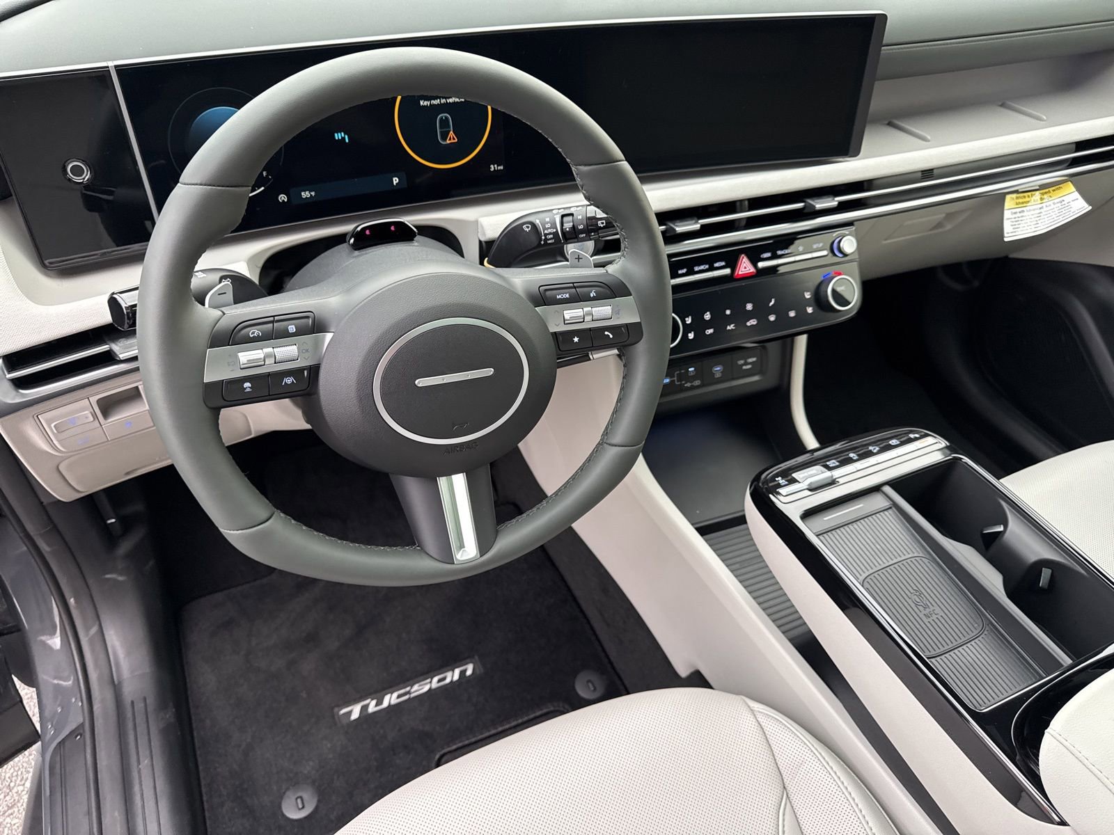 Used 2025 Hyundai Tucson Limited image 23