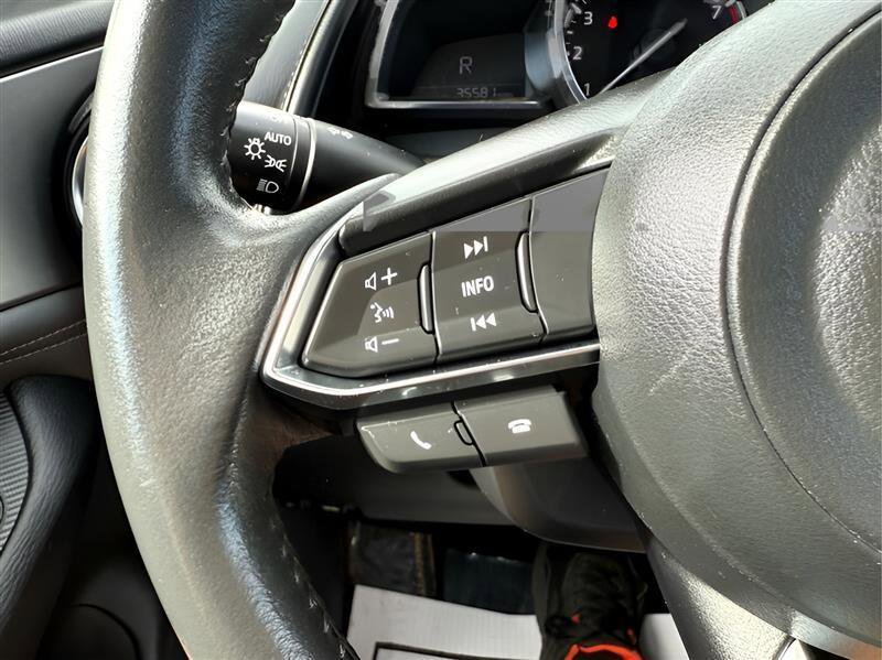 Used 2019 MAZDA CX-3 Touring w/ Touring I-ACTIVSENSE Package image 17