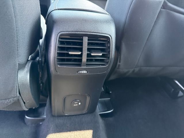 Used 2020 Ford Escape SE Sport FWD image 18