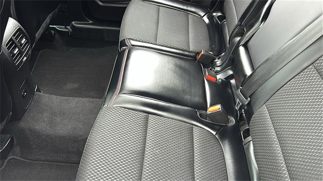 Used 2024 Ford Escape ST-Line image 26