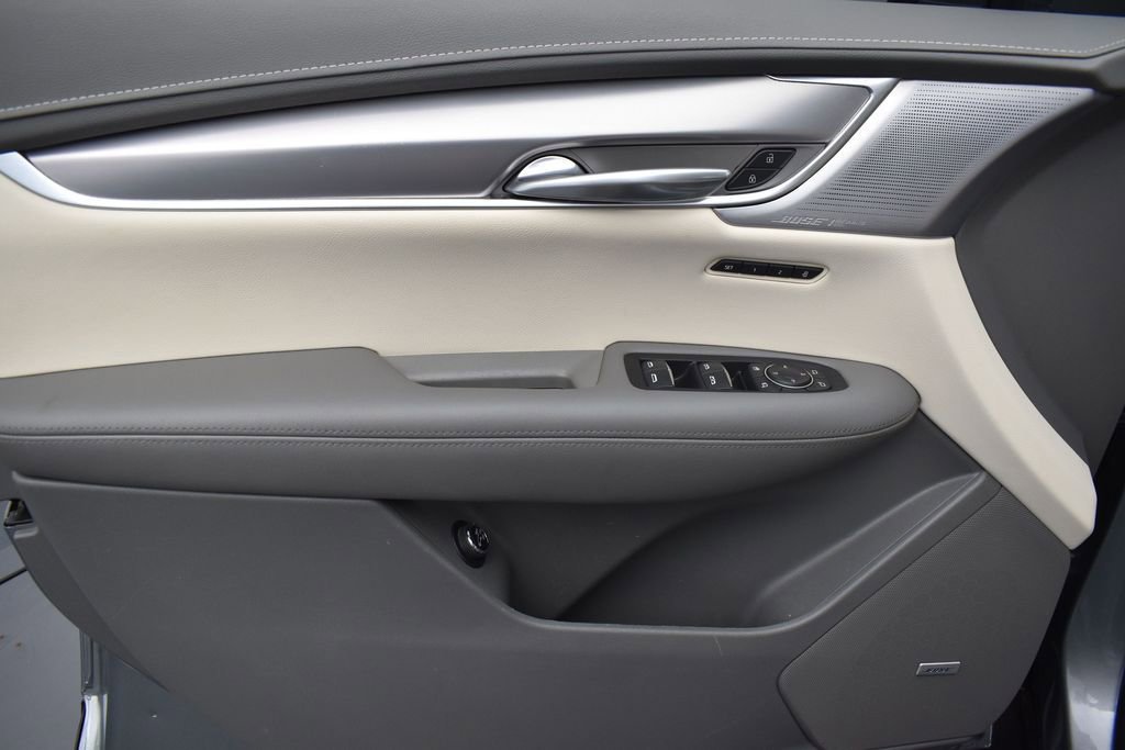 Used 2024 Cadillac XT5 Premium Luxury w/ LPO, Floor Liner Package AWD/4WD image 10