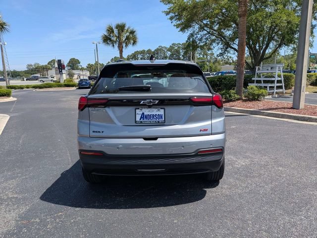 New 2027 Chevrolet Bolt RS w/ Technology Package FWD image 4