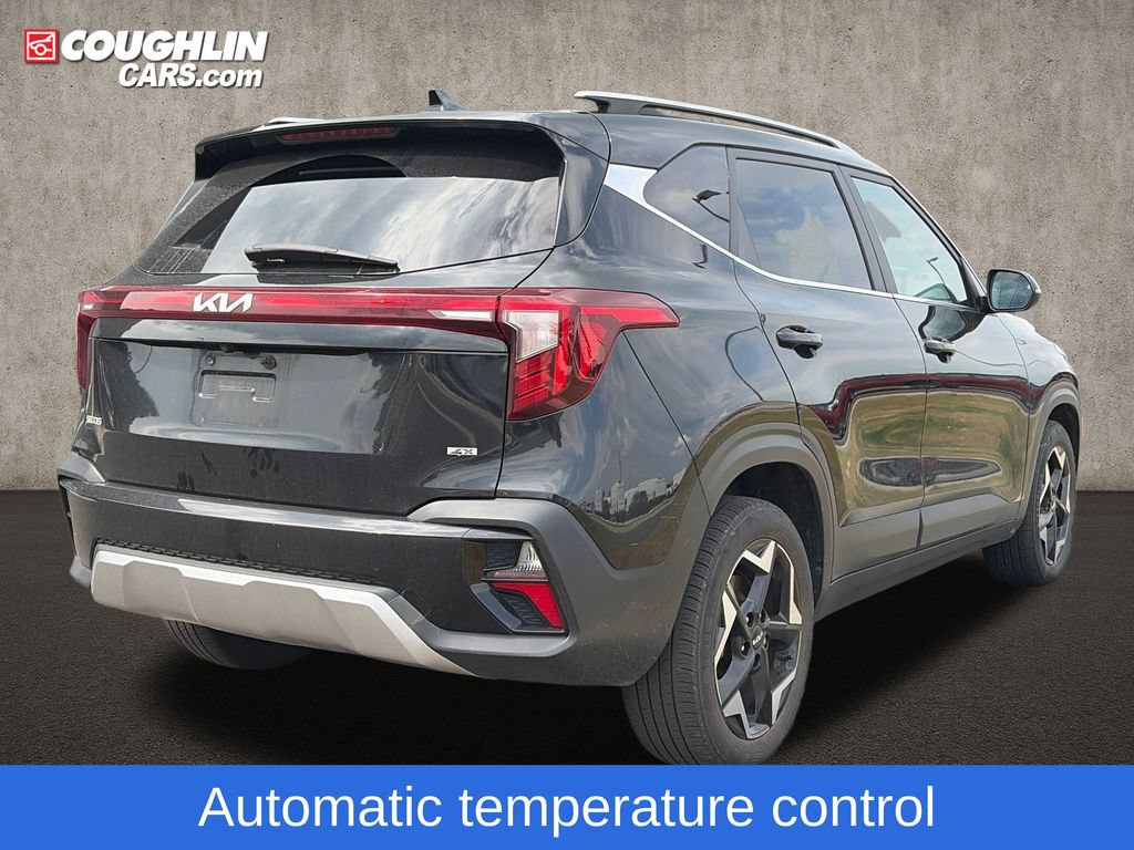 Used 2024 Kia Seltos EX AWD/4WD image 9