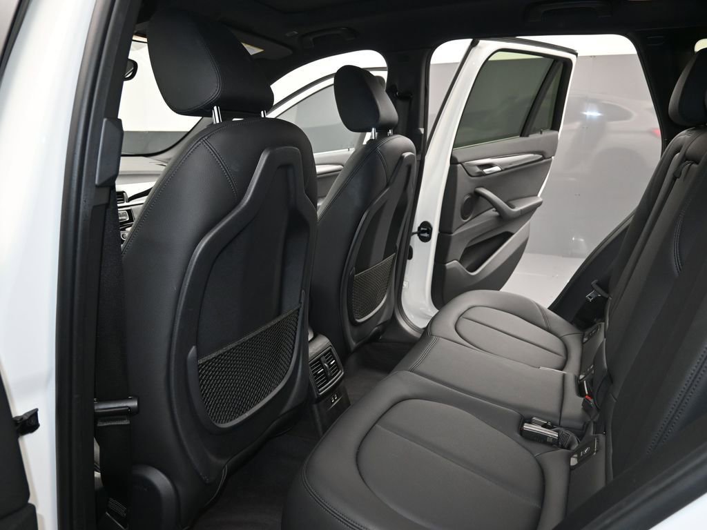 Used 2020 BMW X1 xDrive28i w/ Convenience Package image 12
