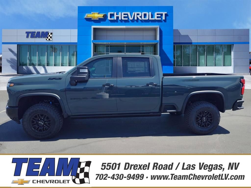 New 2026 Chevrolet Silverado 2500 ZR2 w/ LPO, Dark Essentials Package