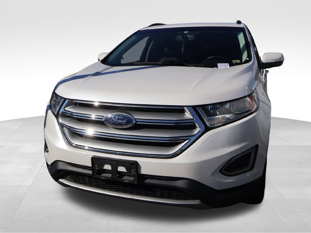 Used 2015 Ford Edge SEL w/ Equipment Group 201A FWD image 3