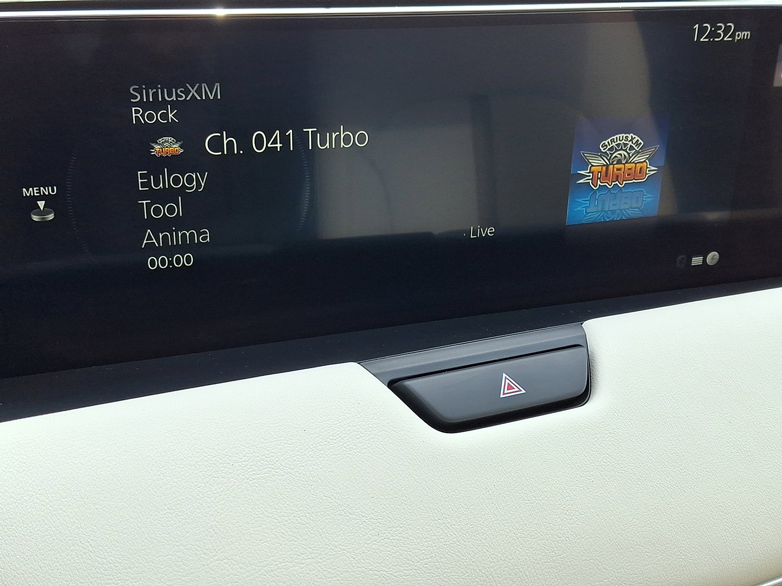 Certified 2025 MAZDA CX-90 3.3 Turbo S w/ Premium Package image 18