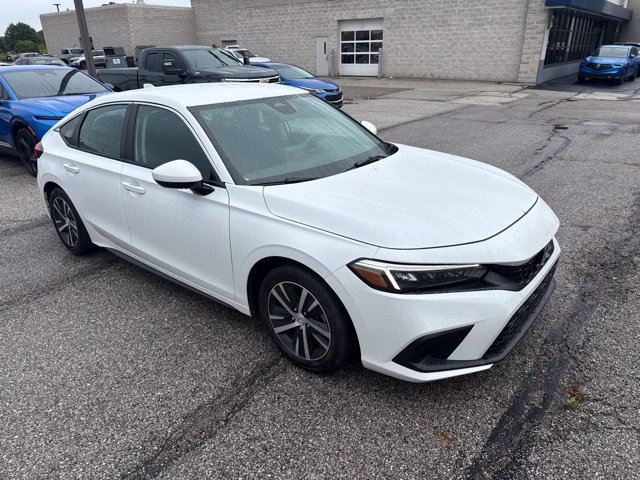 Used 2024 Honda Civic LX image 2