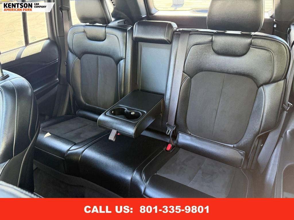 Used 2023 Jeep Grand Cherokee Altitude image 35