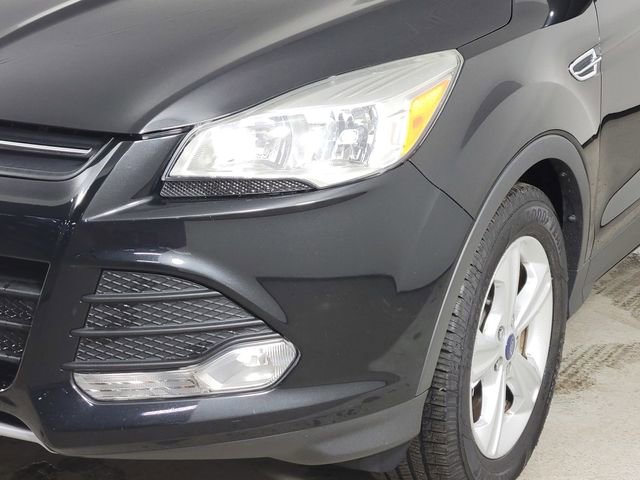 Used 2014 Ford Escape SE FWD image 9