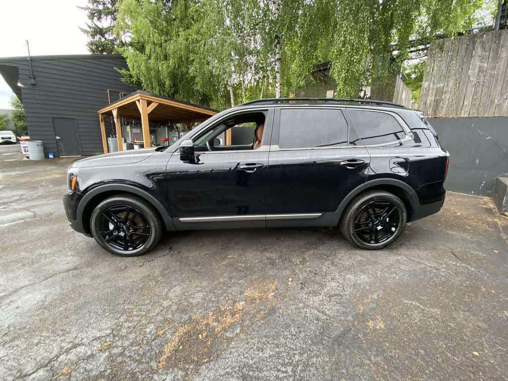 Used 2023 Kia Telluride SX Prestige X-Line AWD/4WD image 3