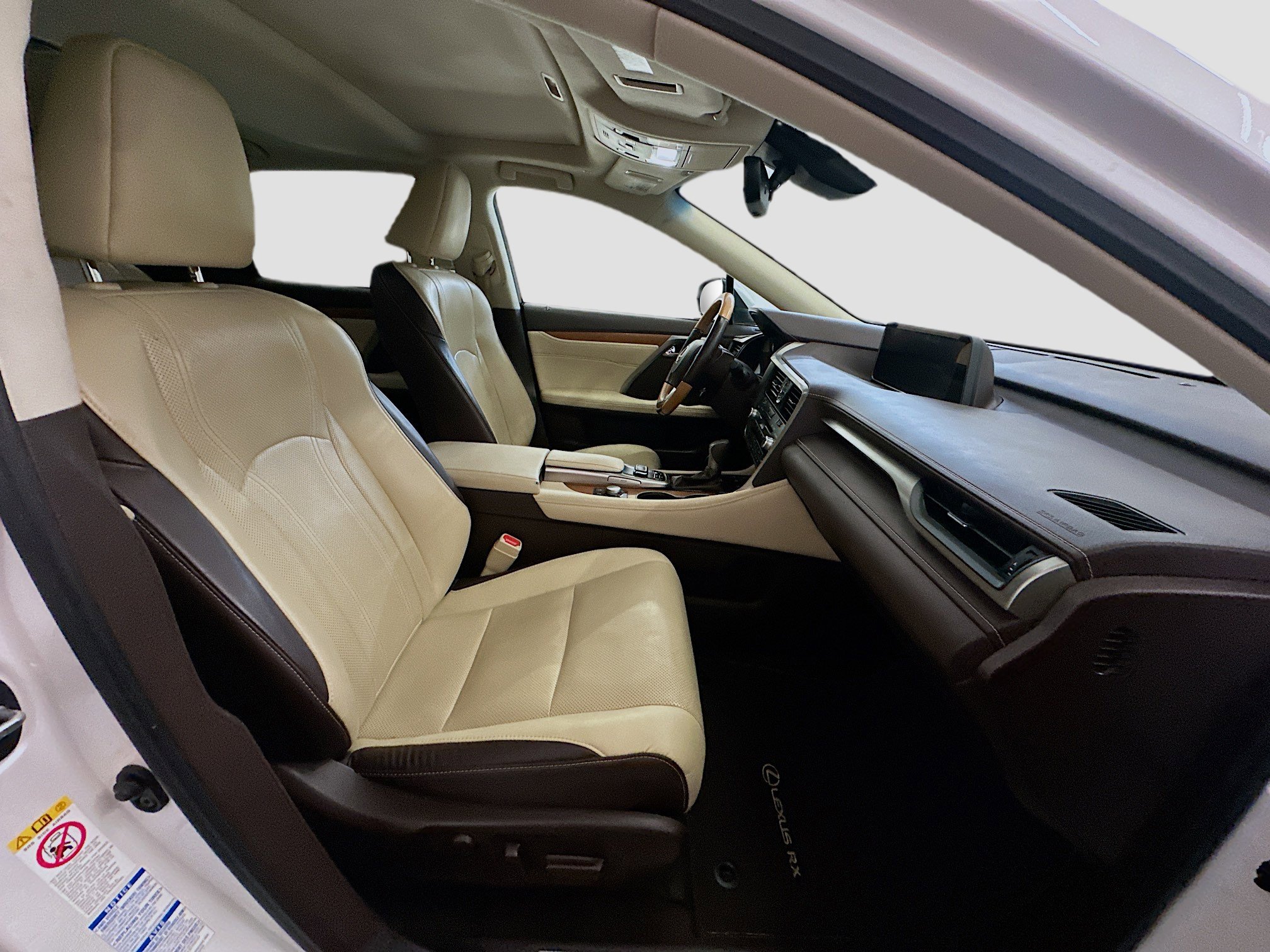 Used 2016 Lexus RX 450h AWD w/ Cold Weather Package image 34