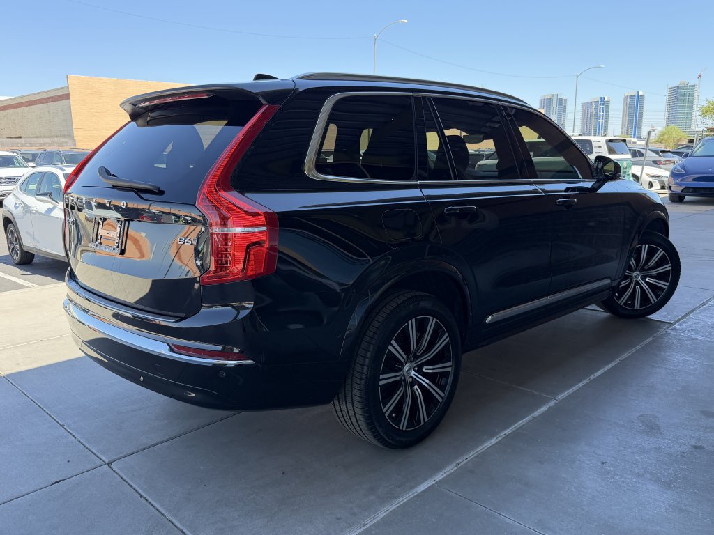 Used 2023 Volvo XC90 B6 Plus w/ Protection Package Premier AWD/4WD image 4