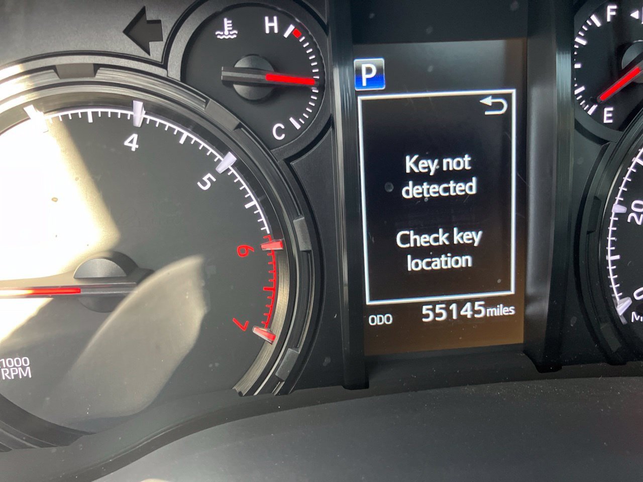 Used 2021 Toyota 4Runner SR5 Premium w/ Moonroof Package AWD/4WD image 9