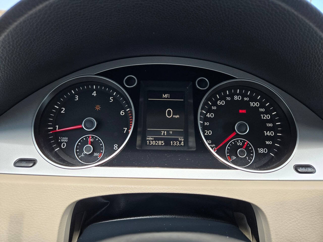 Used 2010 Volkswagen CC Sport FWD image 41