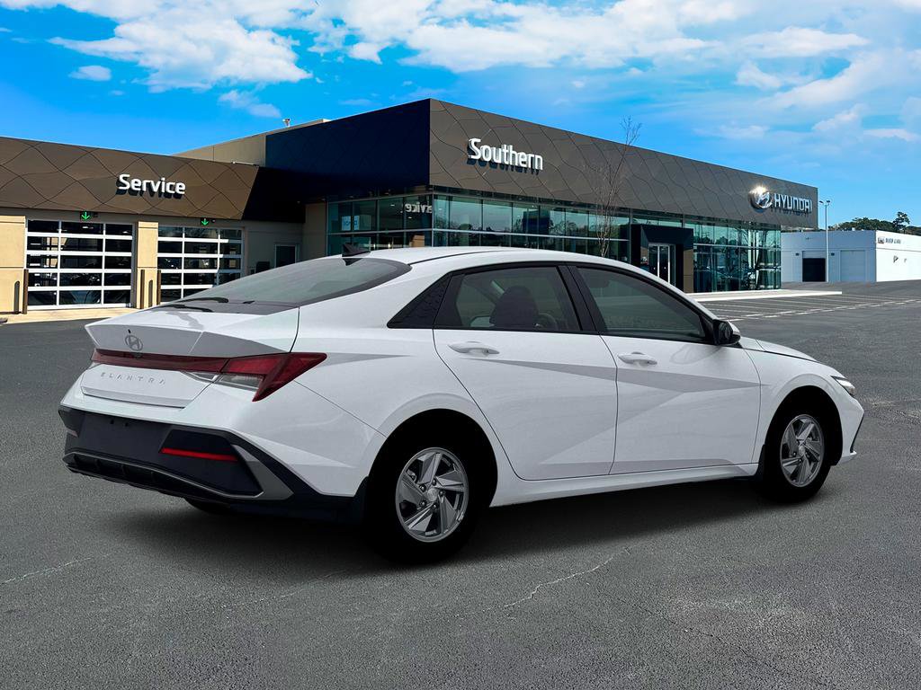 New 2026 Hyundai Elantra SE image 9