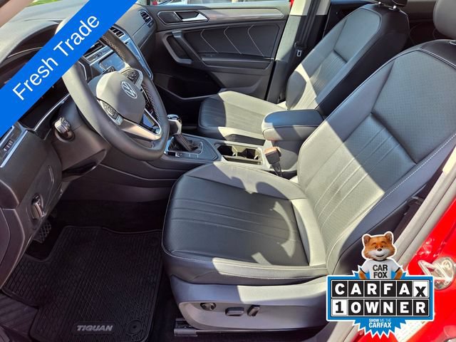 Certified 2022 Volkswagen Tiguan SE FWD image 12