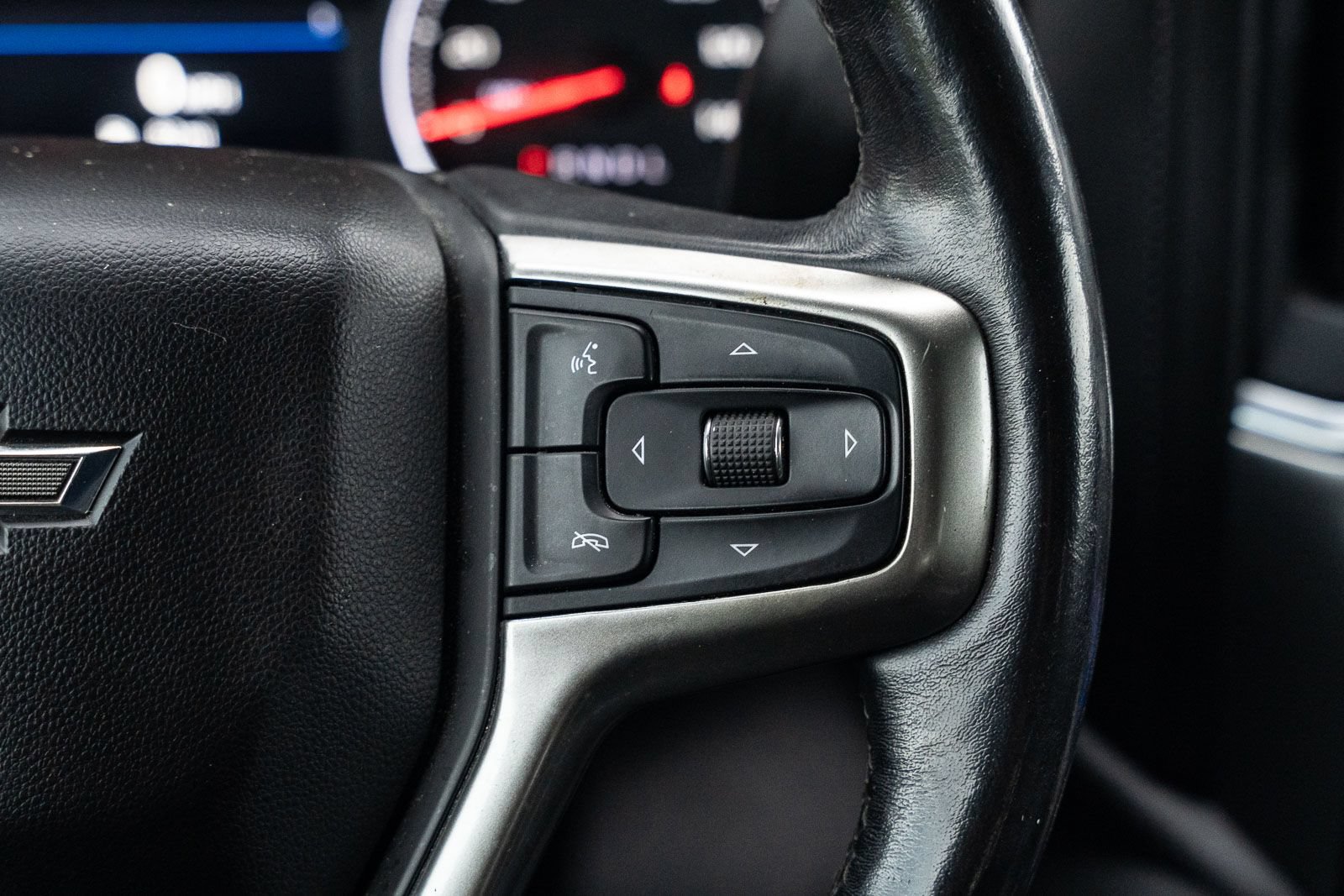 Used 2021 Chevrolet Silverado 1500 RST AWD/4WD image 25