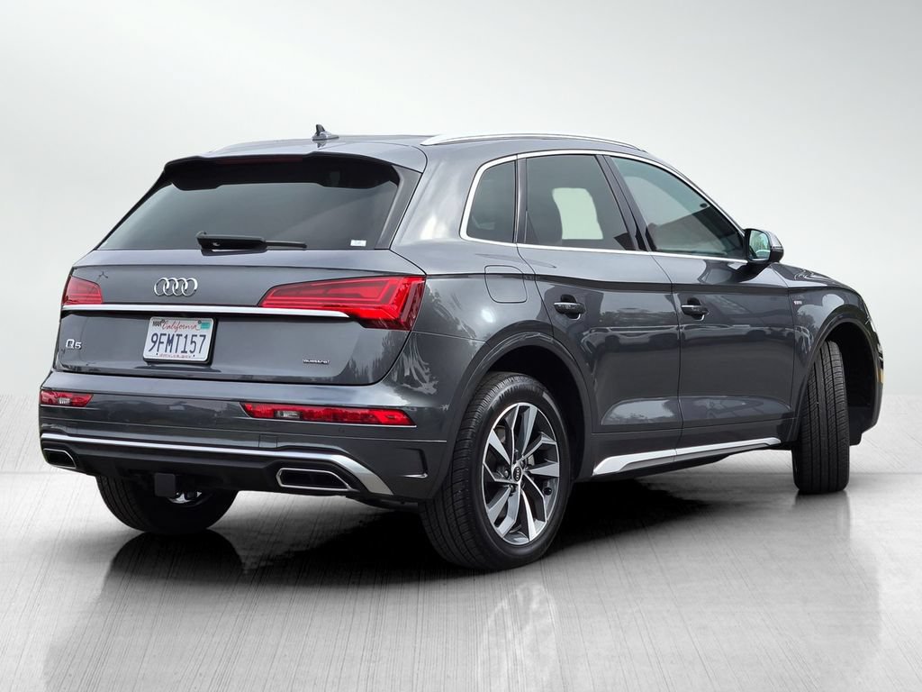Used 2023 Audi Q5 2.0T Premium Plus w/ Premium Plus Package AWD/4WD image 4